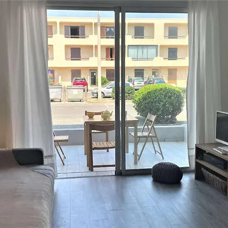 Apartment Appt 2 Piecesport La Nouvelle Pn550-018